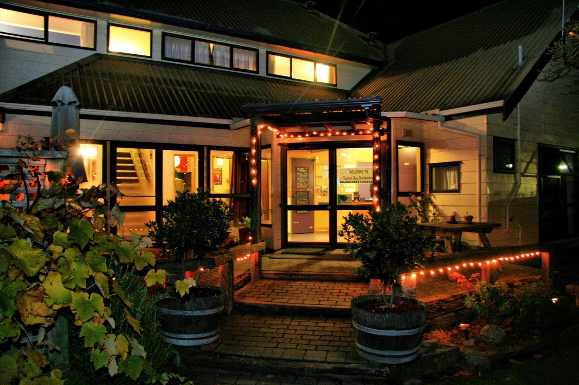 Auberge de jeunesse Tasman Bay Backpackers à Nelson Extérieur photo